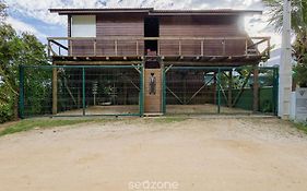 Studios completos perto da praia da Armação e do Parque Beto Carrero - TRS
